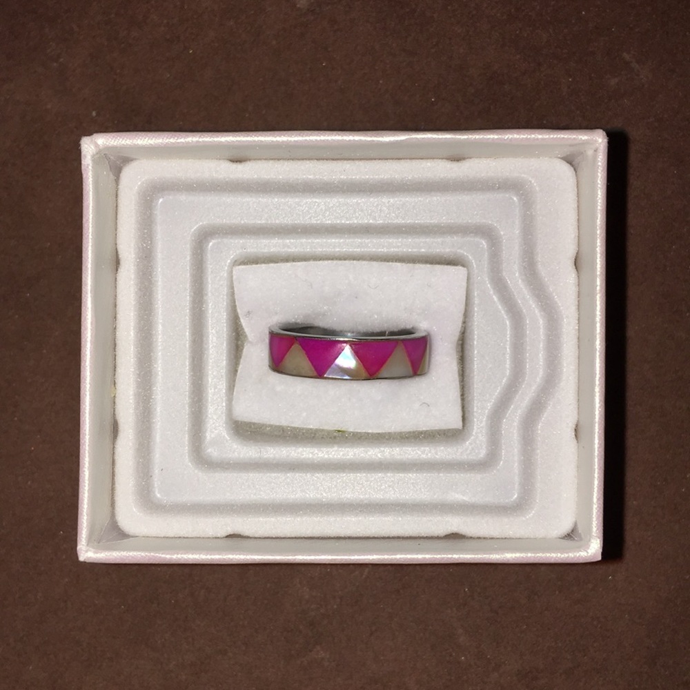 Triangle Ring